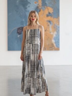 Sleeveless Black & White Grid Maxi Dress